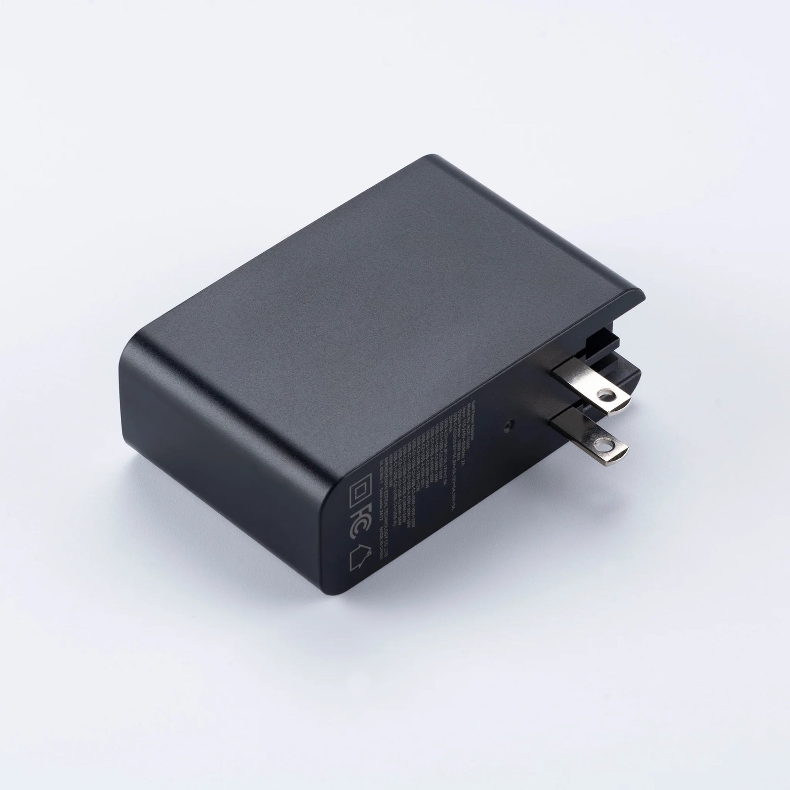 4-Port Fast Charger | Starole FoldPC Multi-Device USB Charging Station